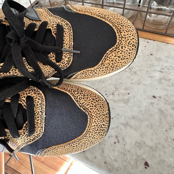 New Balance Fresh Foam X70 Sneaker - Women's sz: 7 - Picture 10 of 10